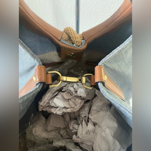 🍂 Michael Kors light denim Isla Ring Large Shoulder Tote - Picture 9 of 13